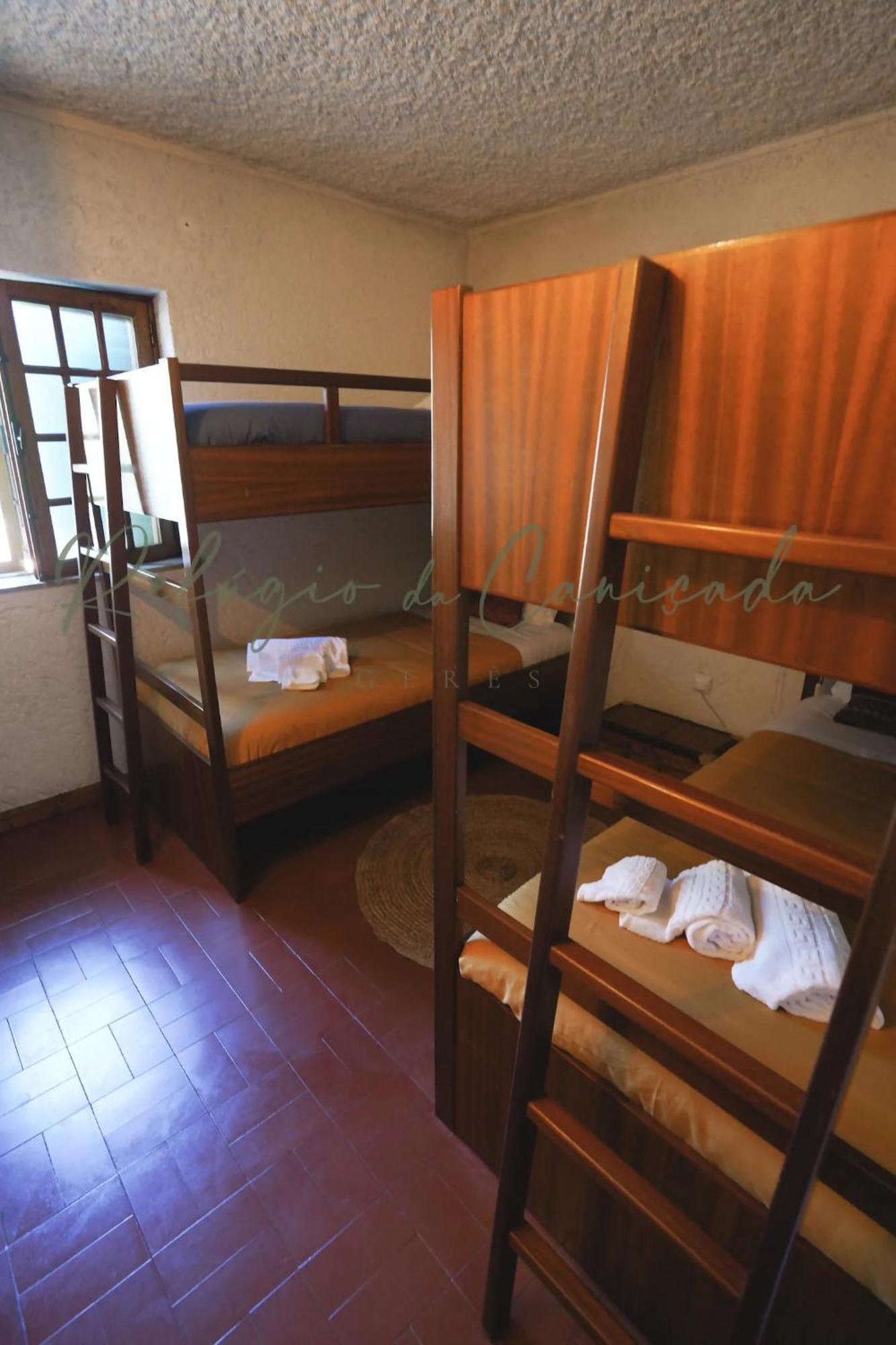 Refugio Da Canicada T4 Piscina Aquecida เจเรส ภายนอก รูปภาพ